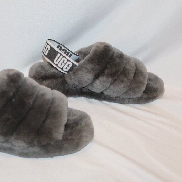 NEW UGG WOMEN'S FLUFF YEAH GRAY SHEARLING SLIPPER SANDALS - Picture 3 of 6